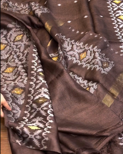 Bhoomi jamdani Saree
