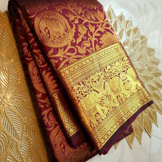 Refined Banarasi Bridal Ensemble Made from Organic Lichi Silk Saree