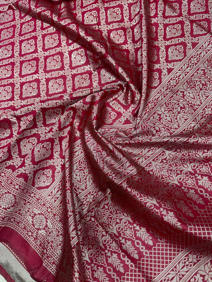 Rich Comfort Organic Banarasi Lichi Silk Wedding Saree